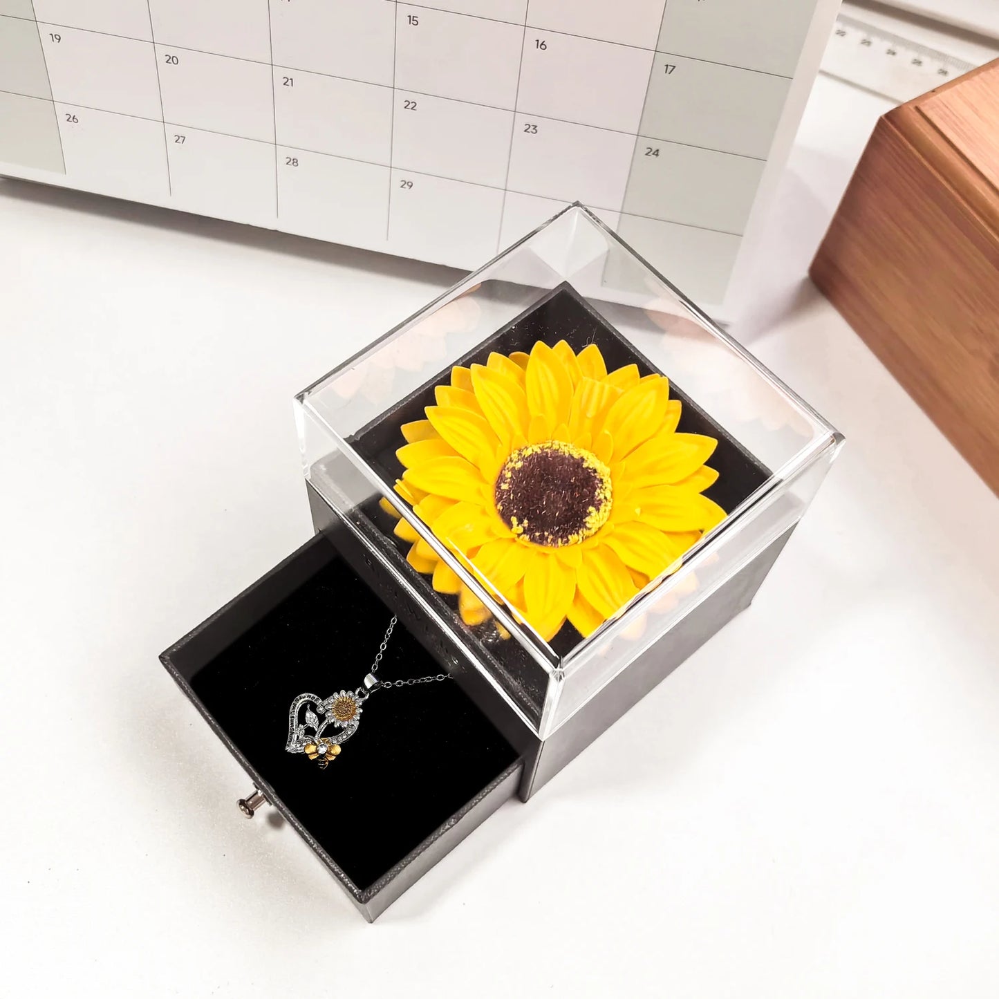 Artificial Sunflower Gift Box Necklace Set Flower Jewelry Box Valentine's Day Christmas Anniversary Gifts for Women Girlfriend