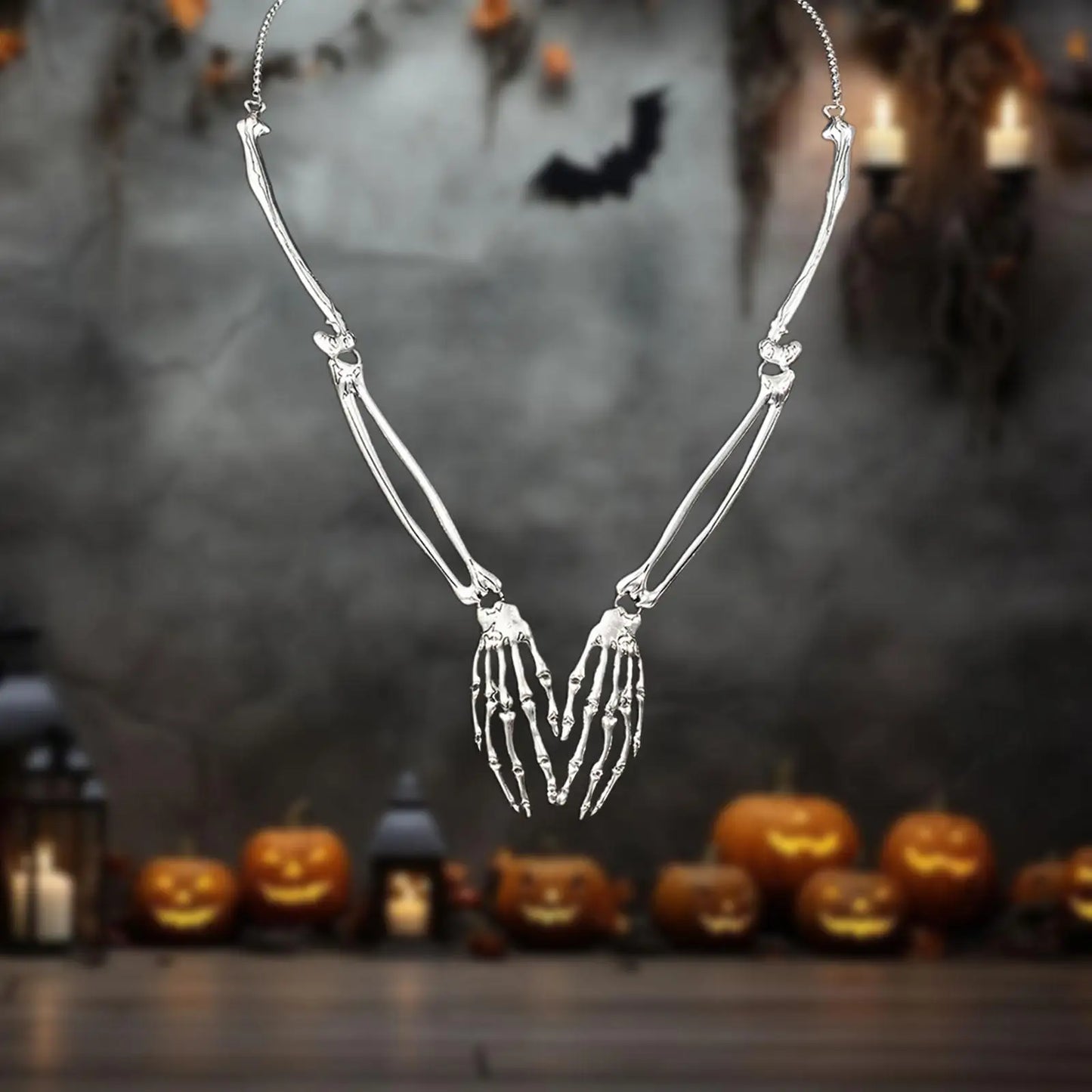 Halloween Alloy Skull Ghost Festival Claw Necklace Accessories Holiday Party Dress Up Props Unisex Skeleton Hand Bone Necklace